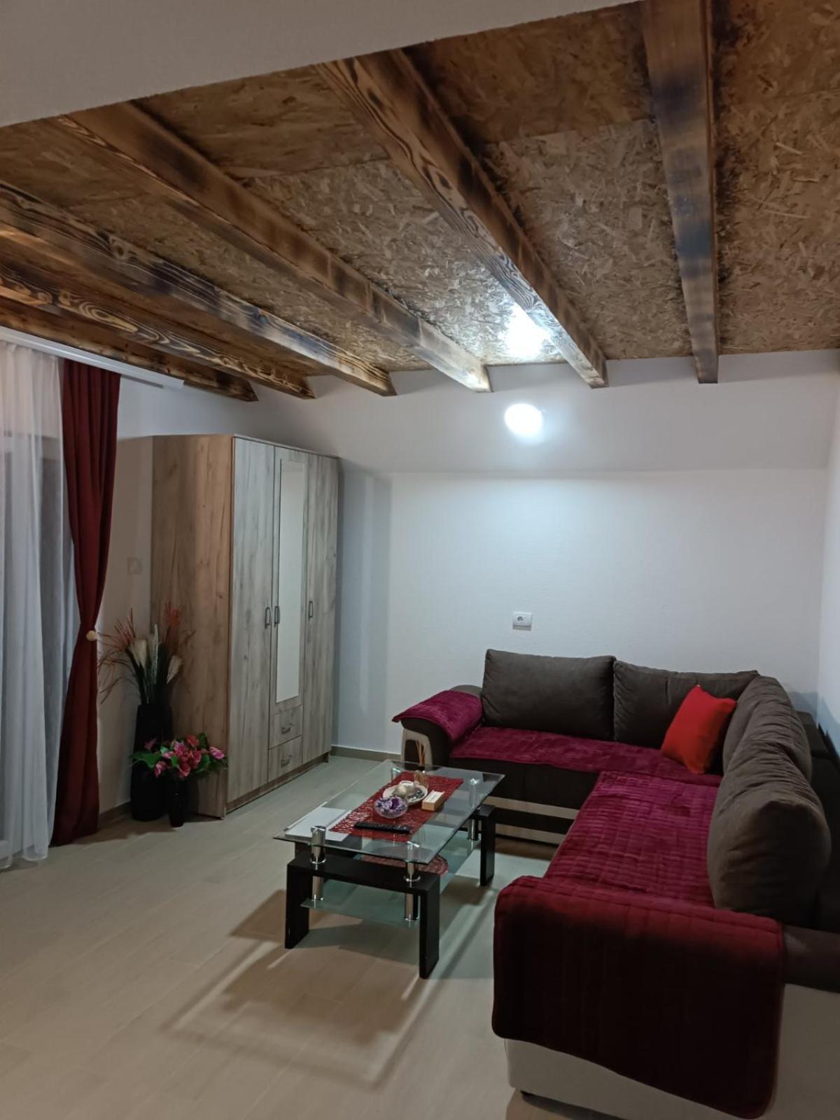 Apartmani Lena Плужине Стая снимка